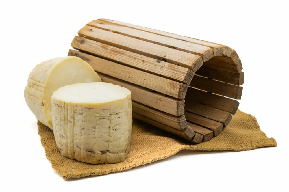 Pecorino al peperoncino